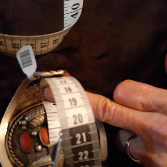 Native American Reversible Cuff - Picture 4 of 10